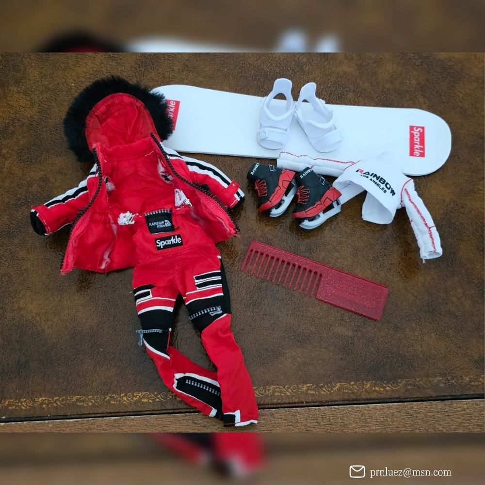 Rainbow High Winter Break Ruby Anderson's Clothes/Accessories